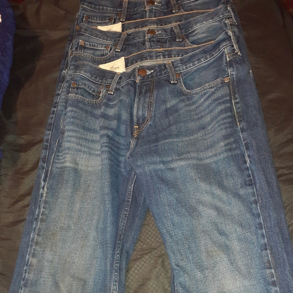 3 pairs of Hollister jeans